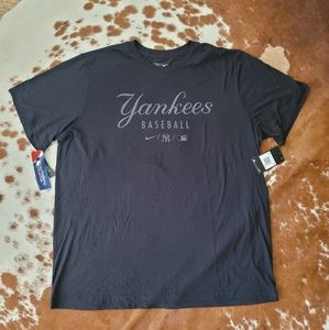 NY Yankees baseball tee